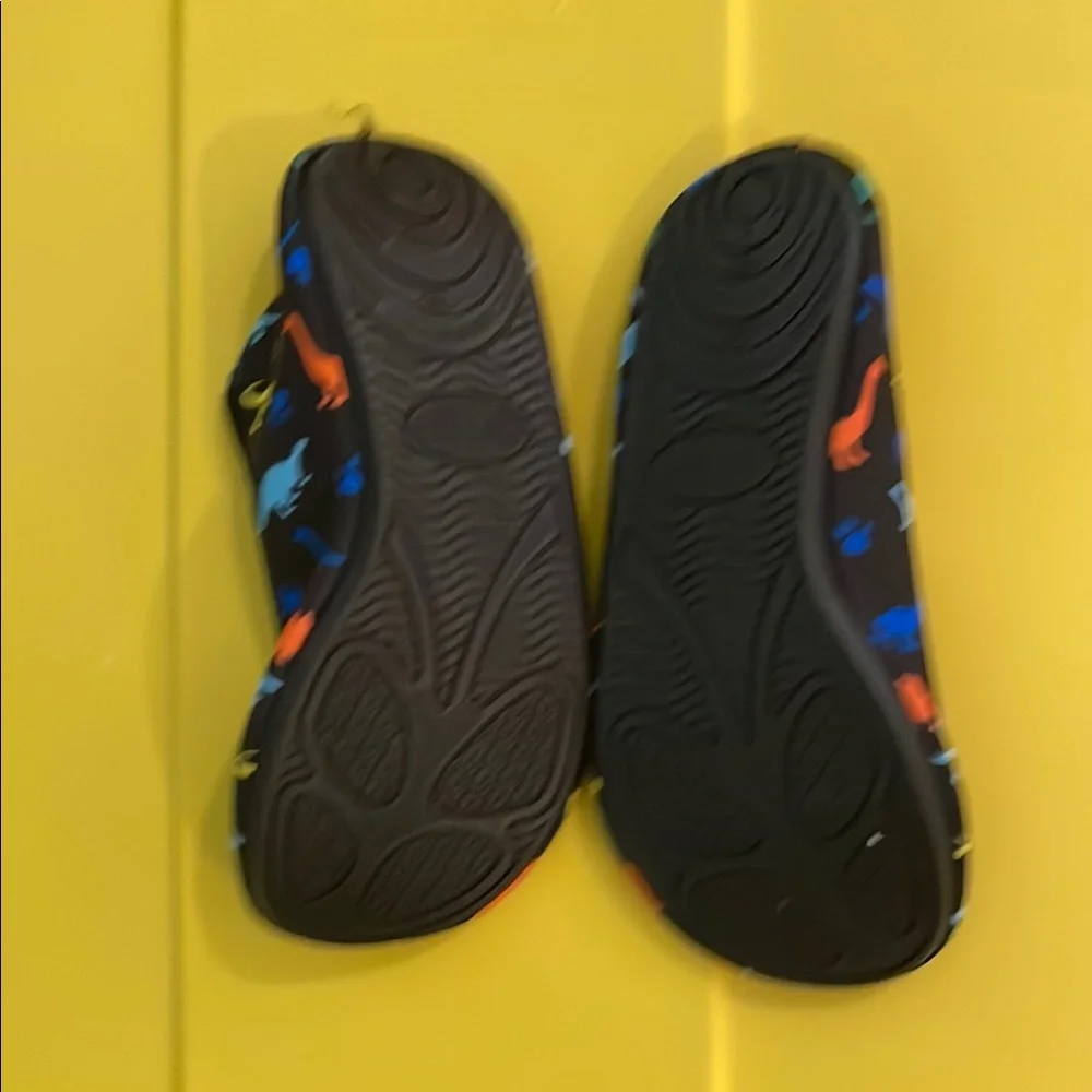Kids Dinosaur Print water Shoes size 13 boys